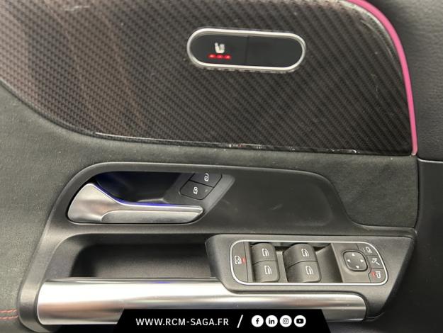MERCEDES-BENZ GLA 200 AMG Line  