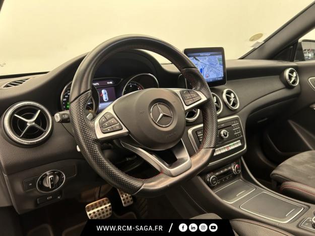 MERCEDES-BENZ CLA Coupé CLA 200 d Coupé Fascination  