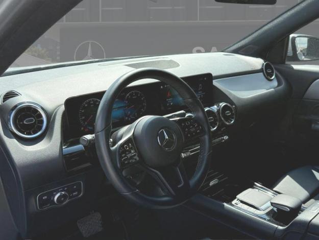 MERCEDES-BENZ GLA-Klasse GLA 180 Off-Roader