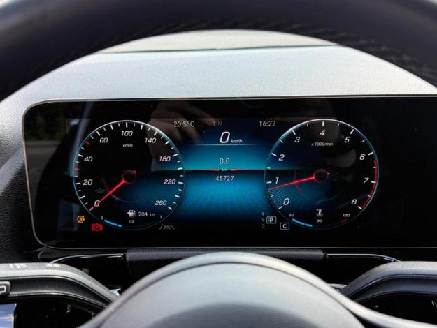 MERCEDES-BENZ GLA-Klasse GLA 180 Off-Roader