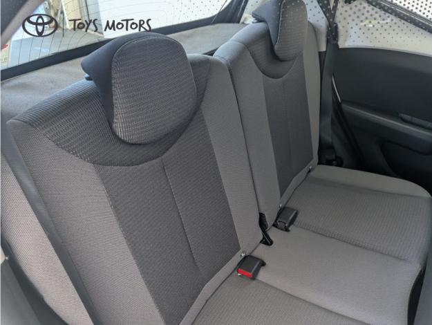 TOYOTA Aygo 1.0 VVT-i x-play  X-SHIFT