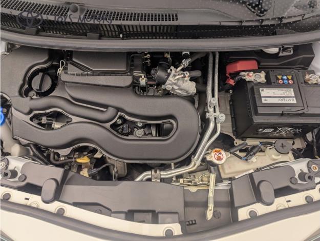TOYOTA Aygo 1.0 VVT-i x-play  X-SHIFT