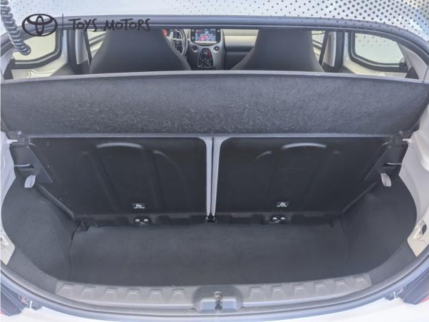 TOYOTA Aygo 1.0 VVT-i x-play  X-SHIFT