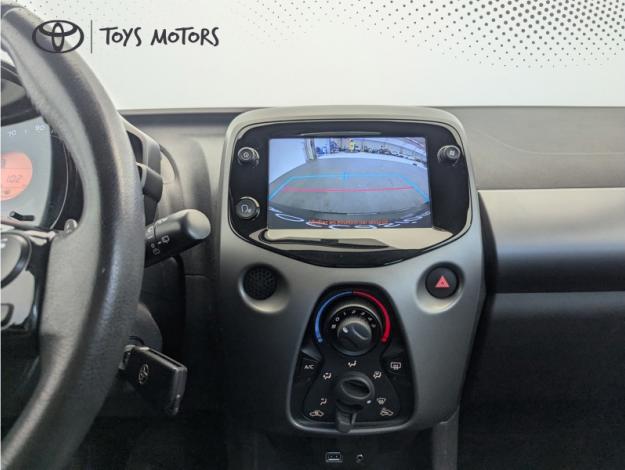 TOYOTA Aygo 1.0 VVT-i x-play  X-SHIFT
