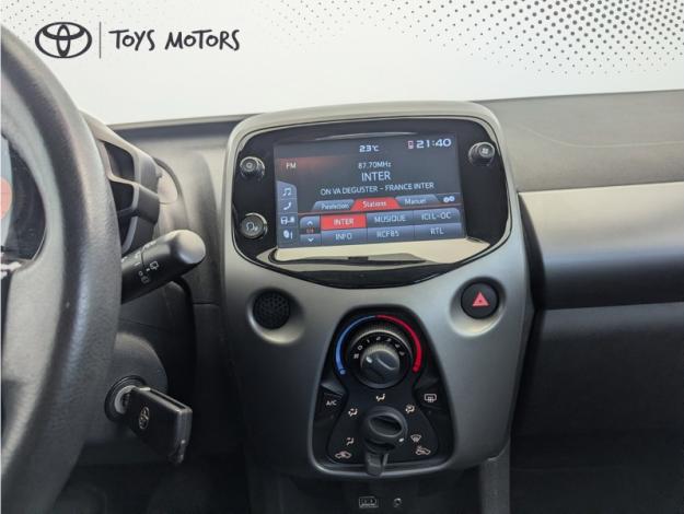 TOYOTA Aygo 1.0 VVT-i x-play  X-SHIFT