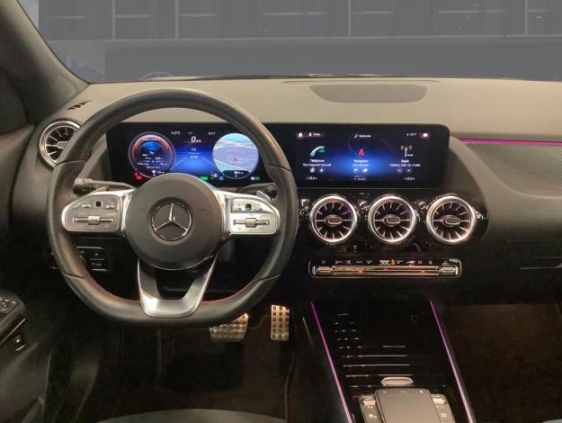 MERCEDES-BENZ GLA 250 e AMG Line  