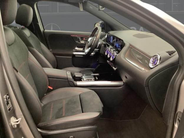 MERCEDES-BENZ GLA 250 e AMG Line  