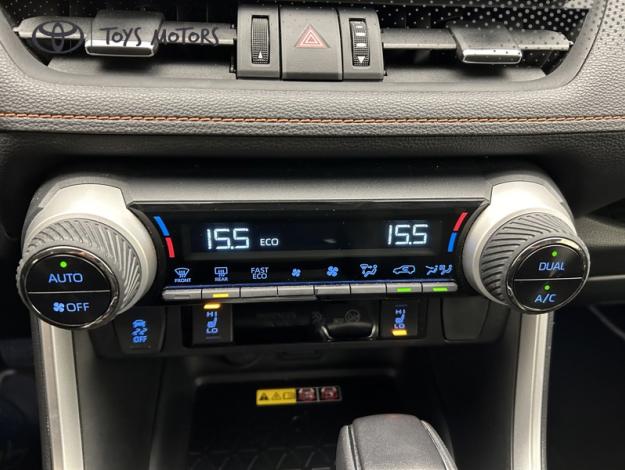 TOYOTA RAV4 AWD 222ch Trail  