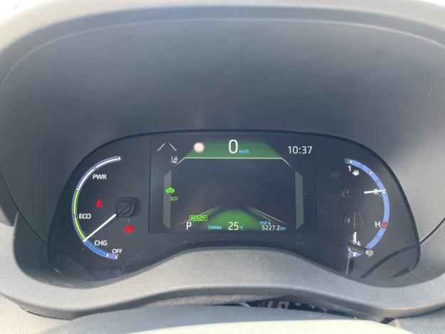 TOYOTA Yaris Cross 116 COLLECTION   