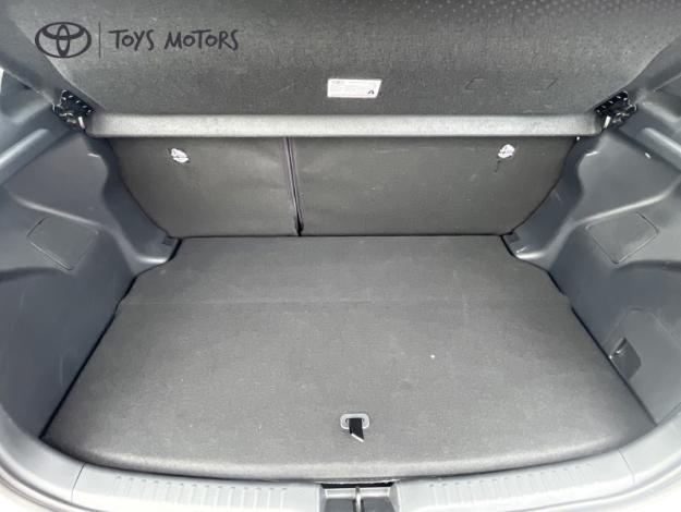 TOYOTA Yaris 116 Design  