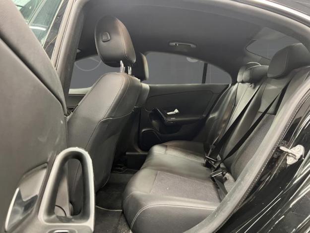 MERCEDES-BENZ CLA 180 d Coupé Style Line  