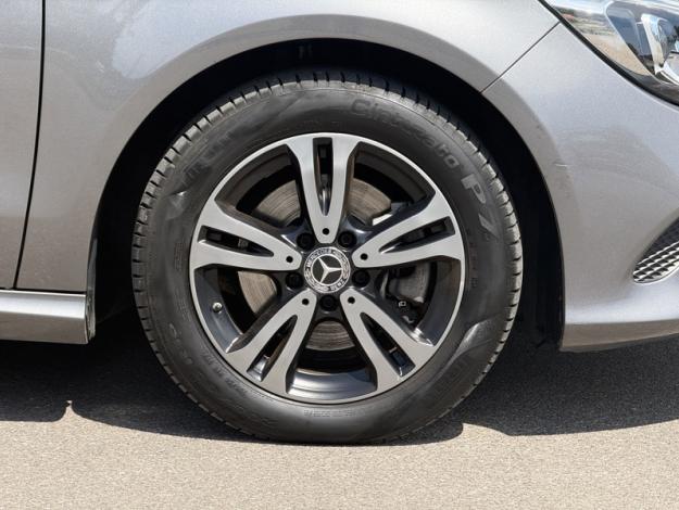 MERCEDES-BENZ CLA Shooting Brake CLA 200 d SB BUSINESS EDITION  