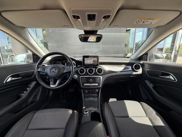 MERCEDES-BENZ CLA Shooting Brake CLA 200 d SB BUSINESS EDITION  