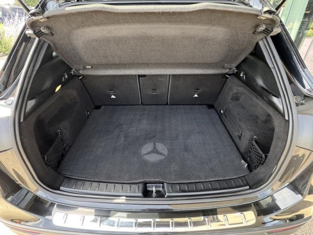 MERCEDES-BENZ GLA 200 d AMG Line  Classe GLA/ H247 GLA 200 d AMG Line