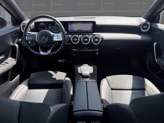 MERCEDES-BENZ A-Klasse A 220 d MATIC