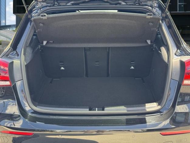 MERCEDES-BENZ A-Klasse A 220 d MATIC