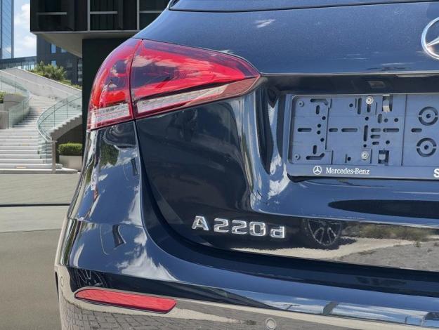 MERCEDES-BENZ A-Klasse A 220 d MATIC