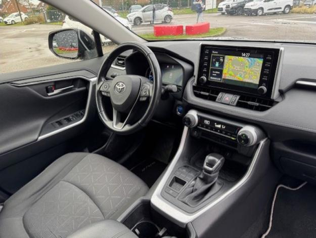 TOYOTA RAV4 218ch Dynamic 2WD  
