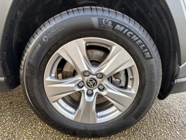 TOYOTA RAV4 218ch Dynamic 2WD  