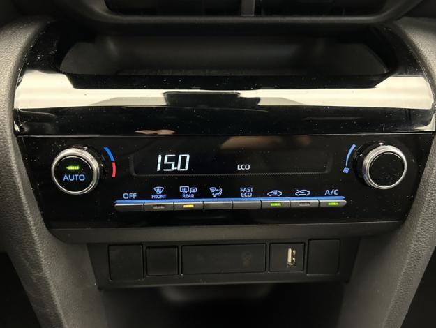 TOYOTA Yaris Cross 1.5 116H DESIGN    