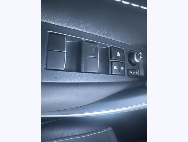 TOYOTA Corolla Touring Sports 140h Design  