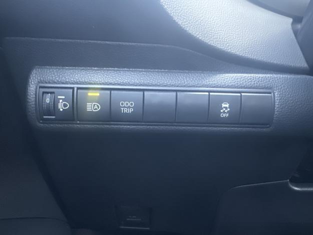 TOYOTA Corolla Touring Sports 140h Design  