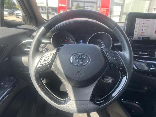 TOYOTA C-HR 122h Design Ultimate  