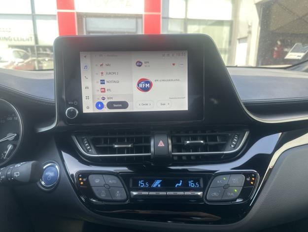 TOYOTA C-HR 122h Design Ultimate  