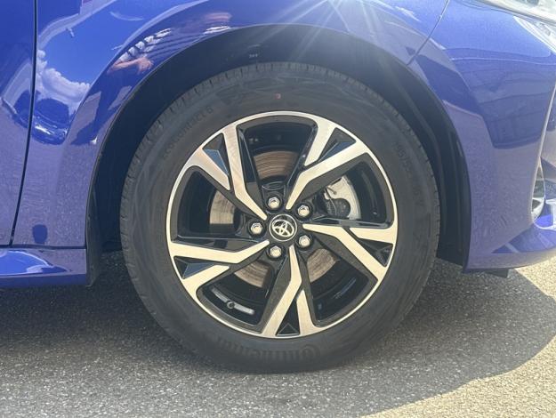 TOYOTA Yaris 116h Design  