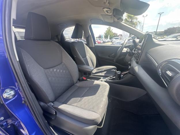 TOYOTA Yaris 116h Design  