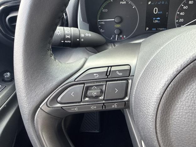 TOYOTA Yaris 116h Dynamic  