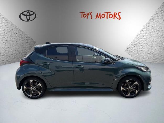 TOYOTA Yaris 130h Collection techno  