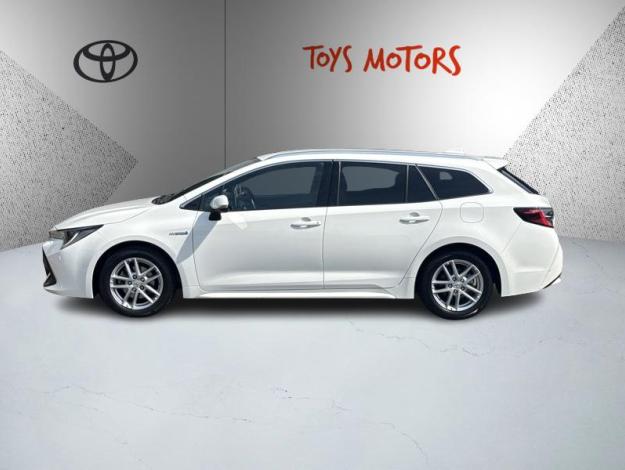 TOYOTA Corolla Touring Sports 122h Design  