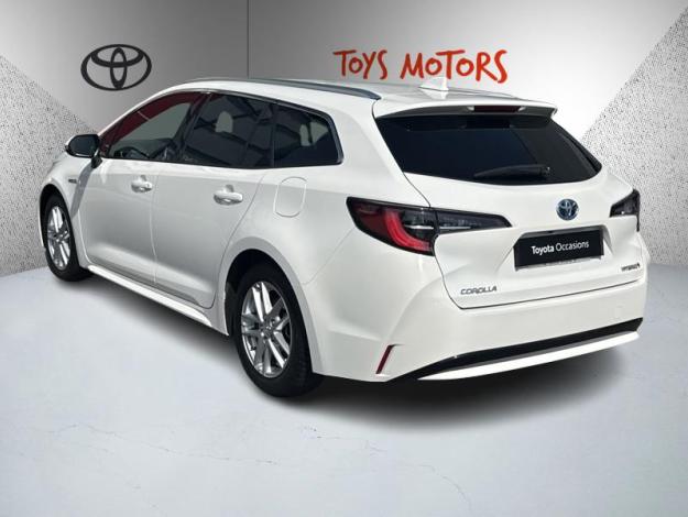 TOYOTA Corolla Touring Sports 122h Design  