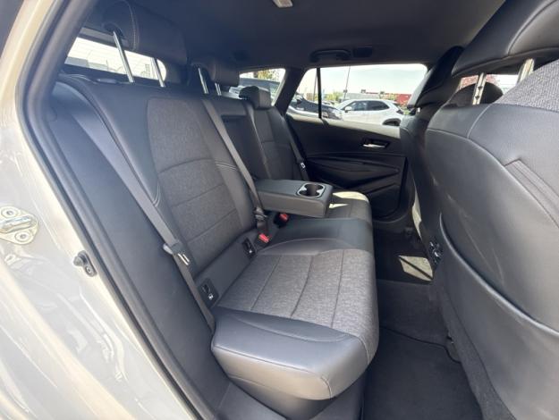 TOYOTA Corolla Touring Sports 122h Design  