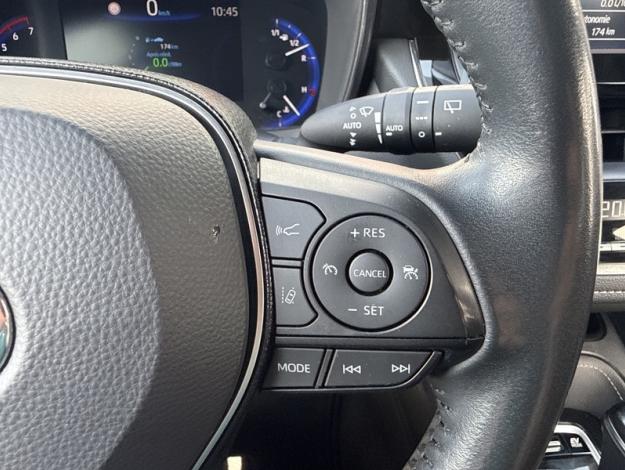 TOYOTA Corolla Touring Sports 122h Design  