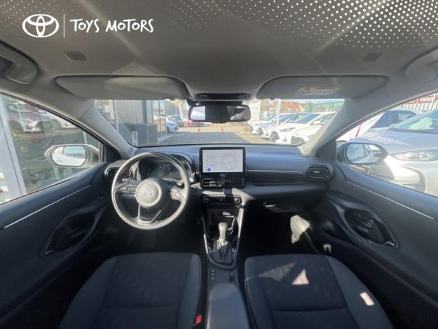 TOYOTA Yaris 116h Design  