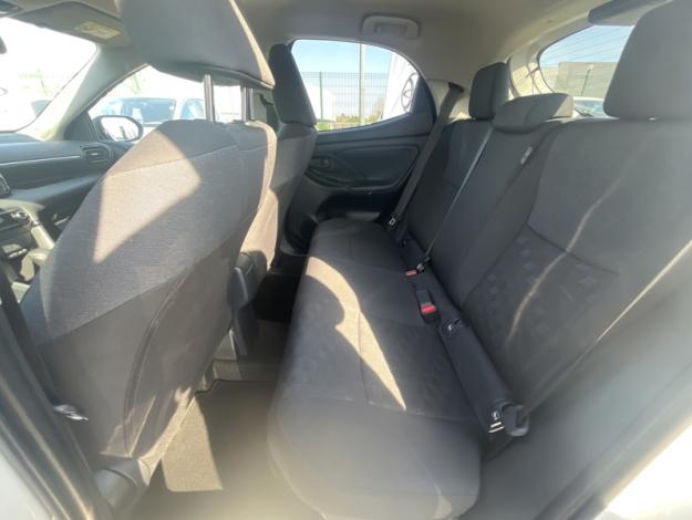 TOYOTA Yaris 116h Design  