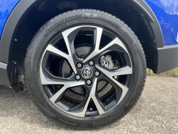 TOYOTA C-HR 1.8 122H Edition  