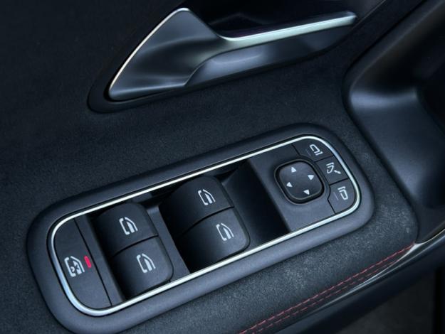 MERCEDES-BENZ CLA Shooting Brake CLA 180 d Shooting Brake AMG Line  