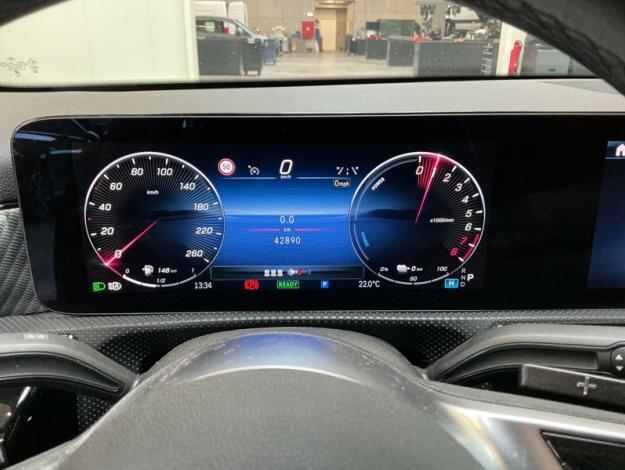 MERCEDES-BENZ A-Klasse A 250 e