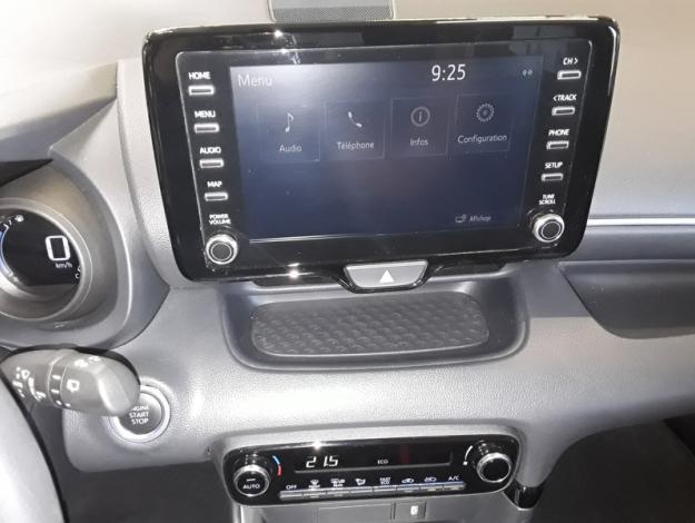TOYOTA Yaris 120 VVT-i Design  