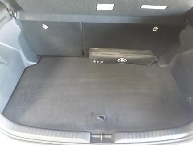 TOYOTA Yaris 120 VVT-i Design  