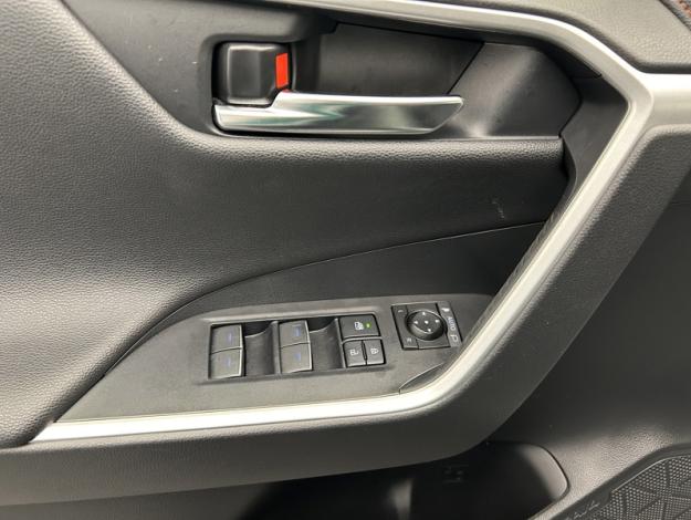 TOYOTA RAV4 AWD 222ch Trail  
