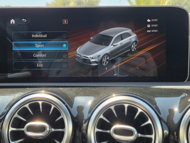 MERCEDES-BENZ Classe A 200 d AMG Line  Classe A/177 Classe A 200 d AMG Line