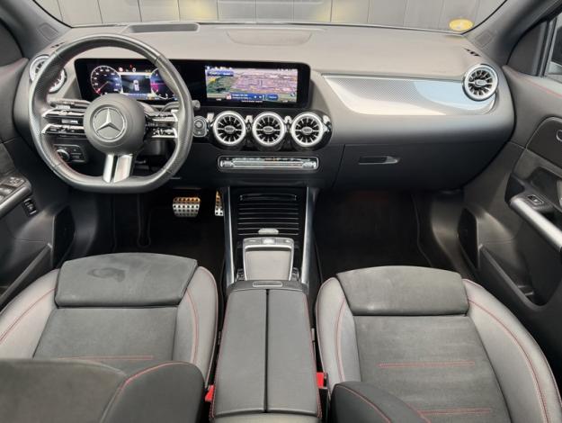 MERCEDES-BENZ GLA GLA 200 d AMG Line  GLA 200 d AMG Line