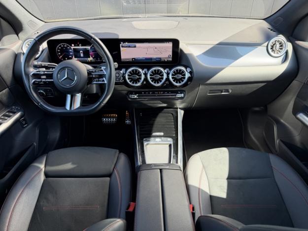 MERCEDES-BENZ GLA 200 d AMG Line  