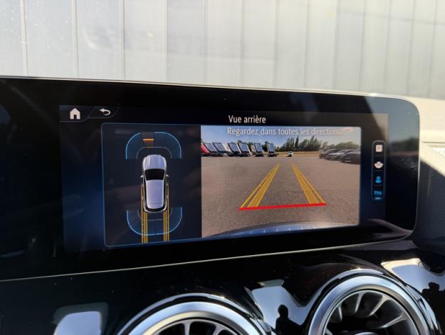 MERCEDES-BENZ GLA 200 d AMG Line  