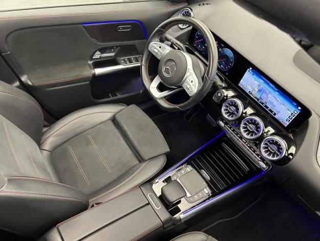 MERCEDES-BENZ GLA 250 e AMG Line  GLA 250 e AMG Line