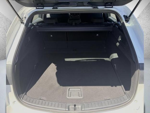 TOYOTA Corolla Touring Sports Hybride 1.8L 140h Dynamic  